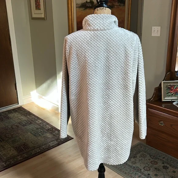 Habitat Large New with Tag Thermal Fleece Jacket, Gray, High/Low - Picture 4 of 7